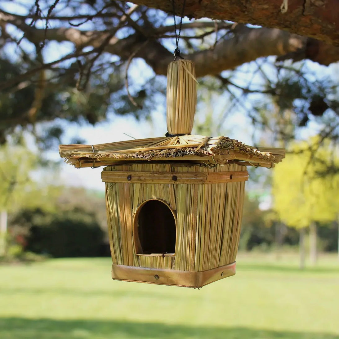 Indonesia | Seagrass Bird House