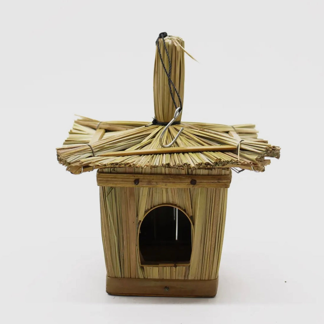 Indonesia | Seagrass Bird House