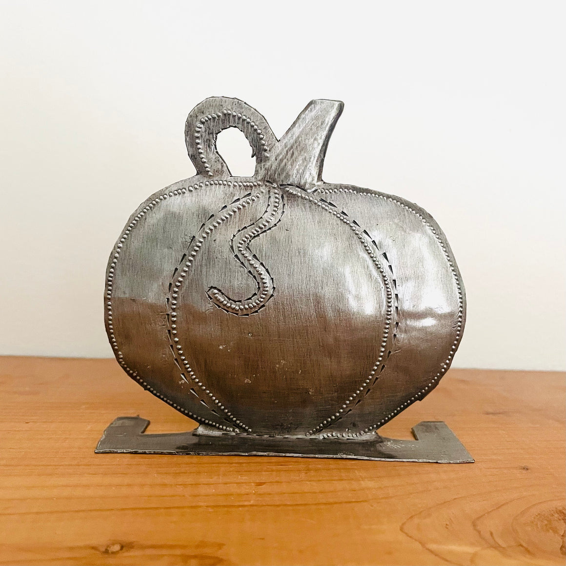 Haiti | Pumpkin (stands up)