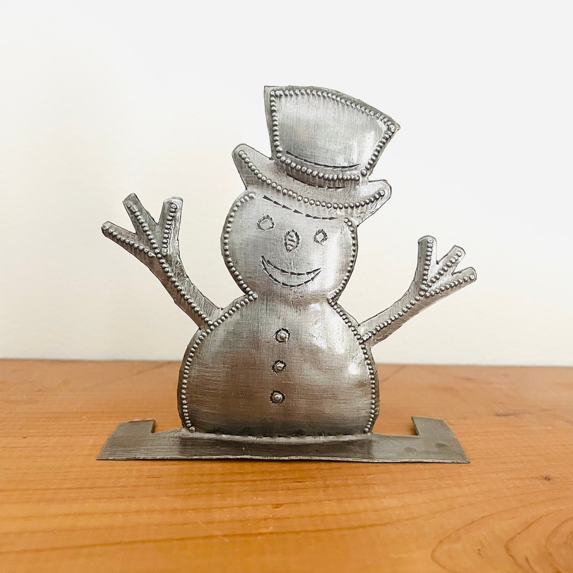 Haiti | Snowman (stands up)