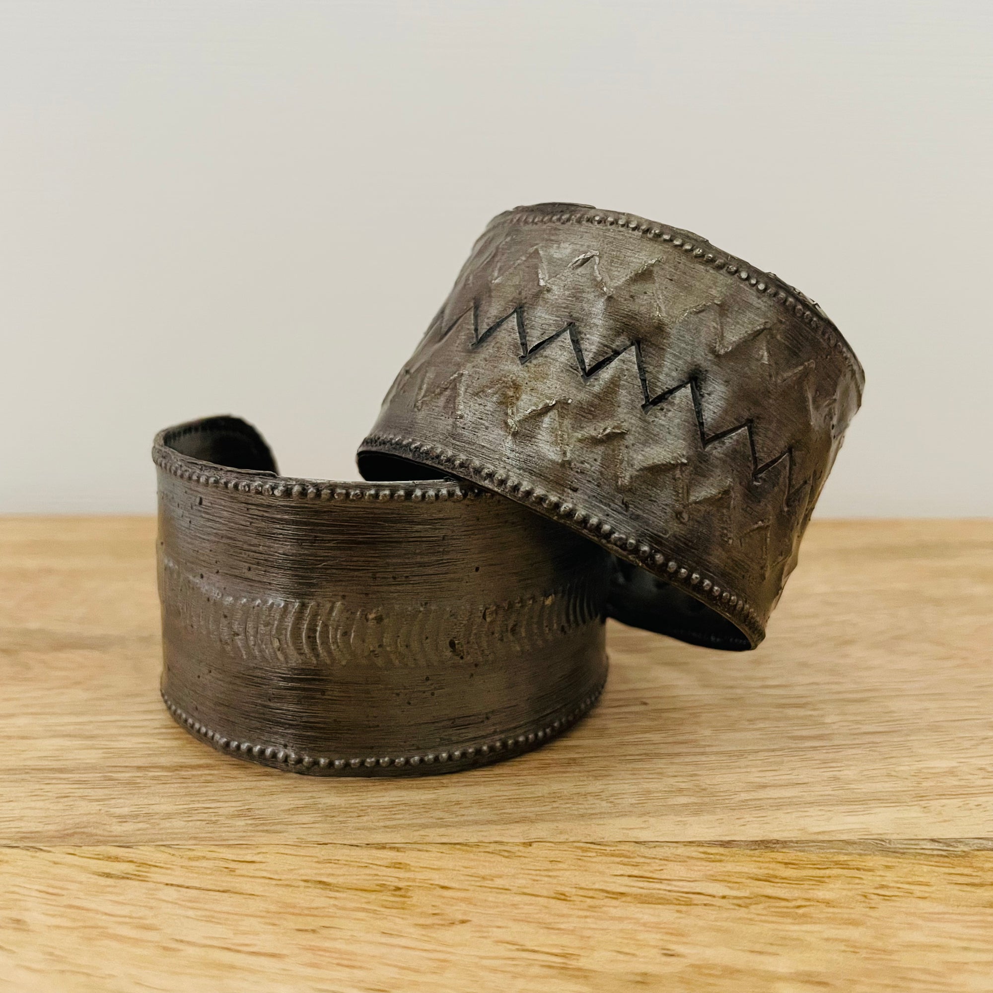 Haiti |  Bracelet - Simple Cuff (LG)