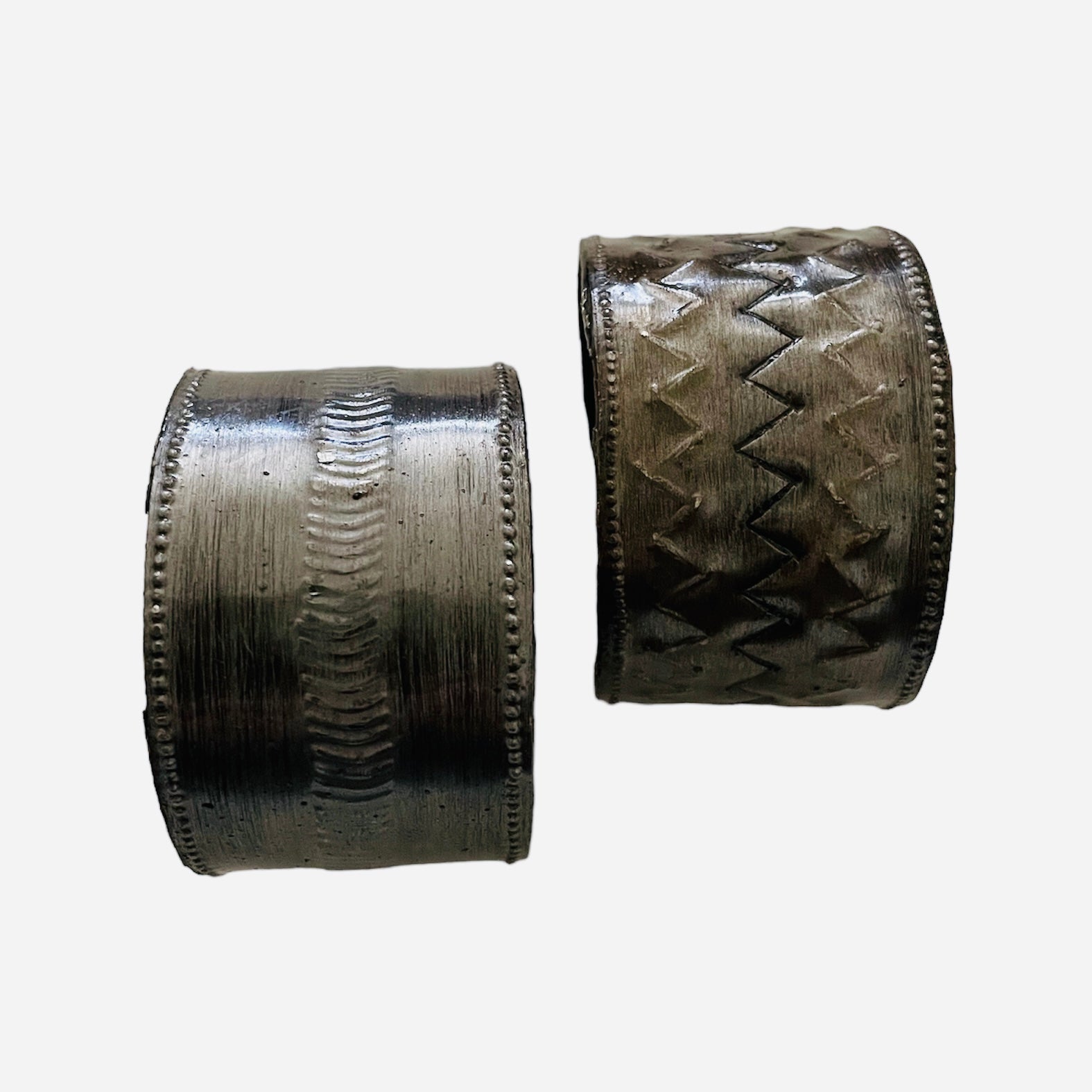 Haiti |  Bracelet - Simple Cuff (LG)