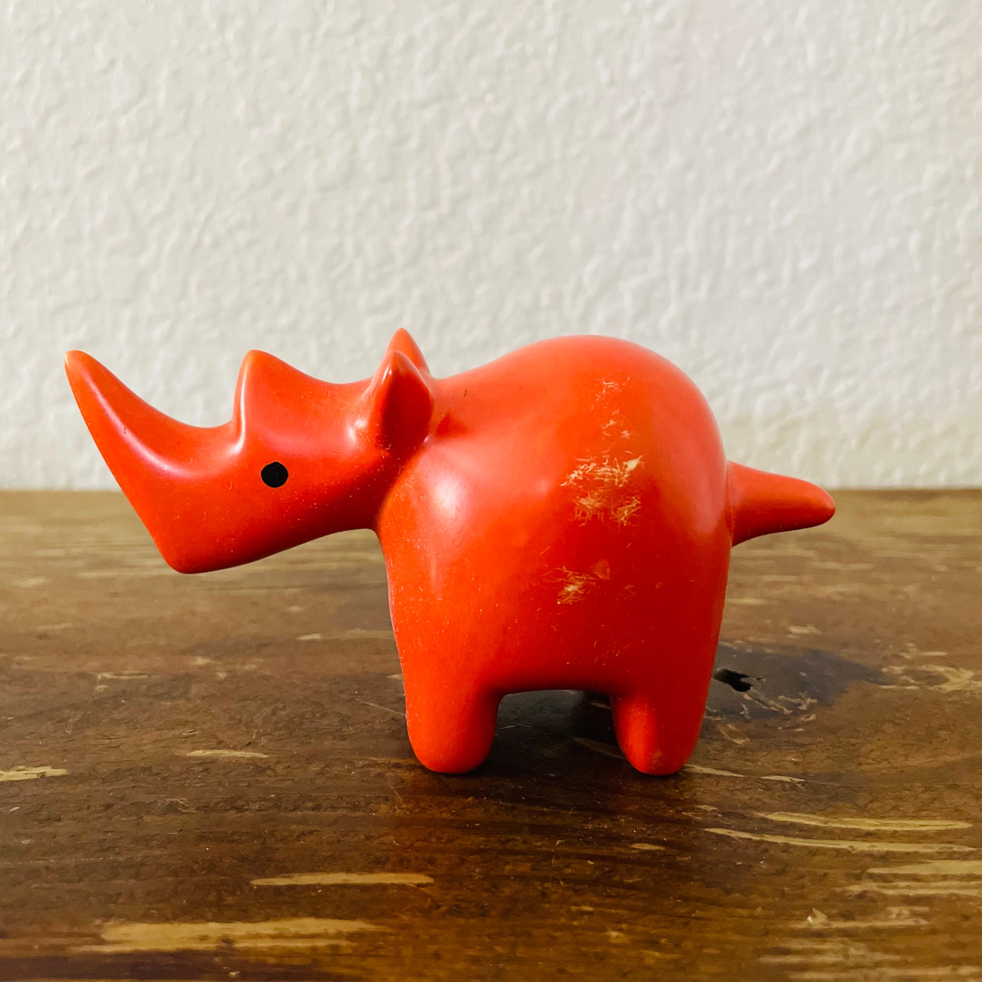 Kenya |  Rhino (7 colors)