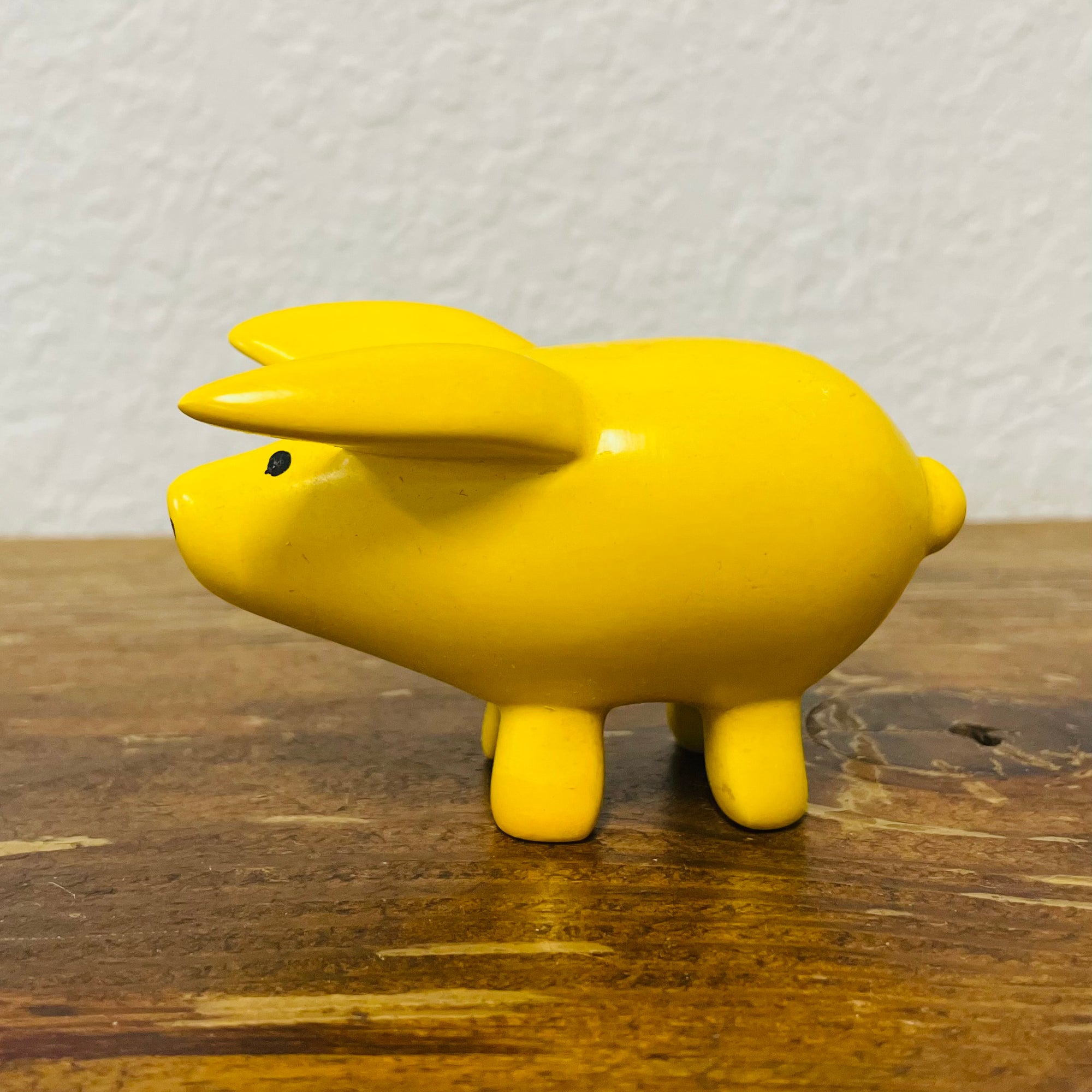 Kenya | Pig (7 colors)