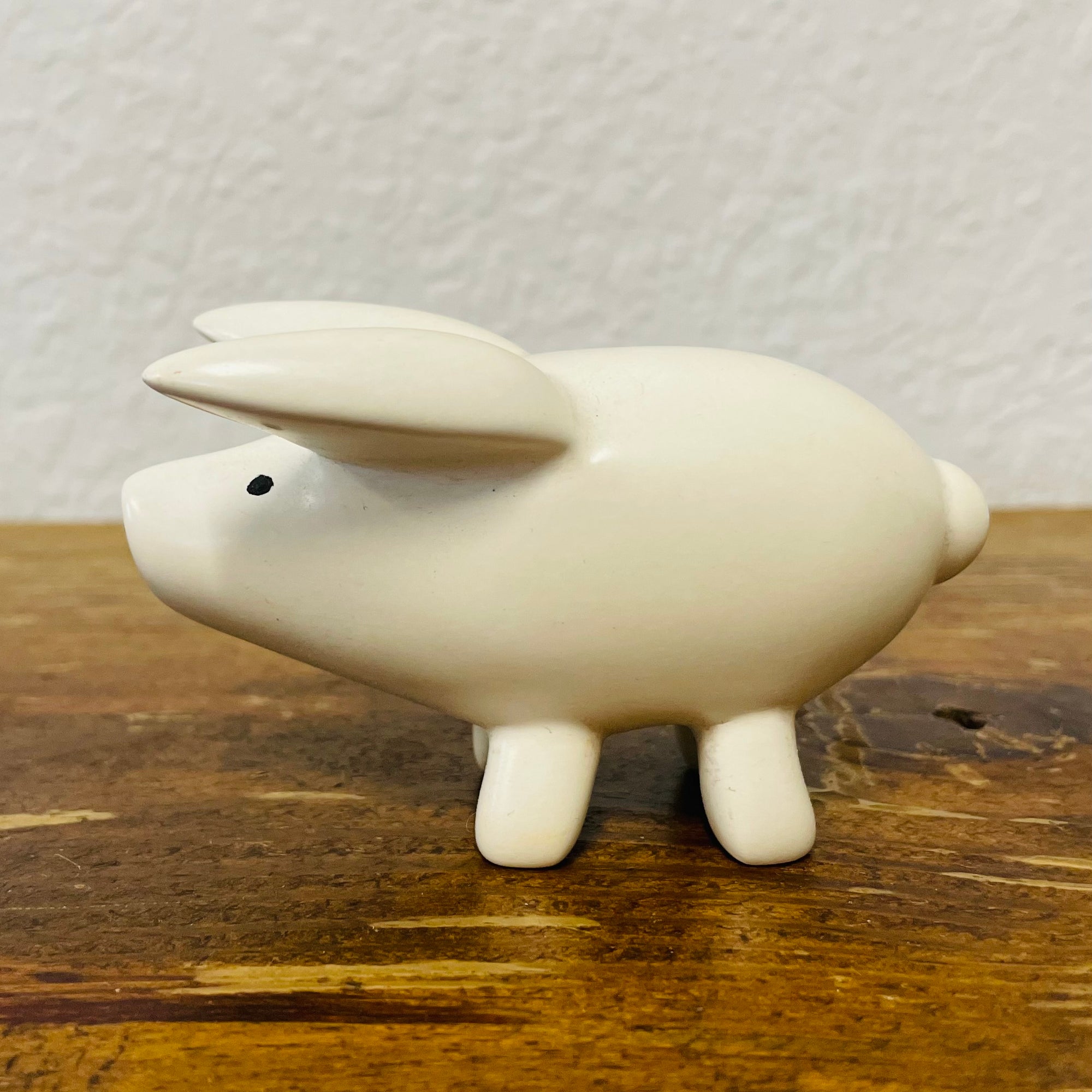 Kenya | Pig (7 colors)