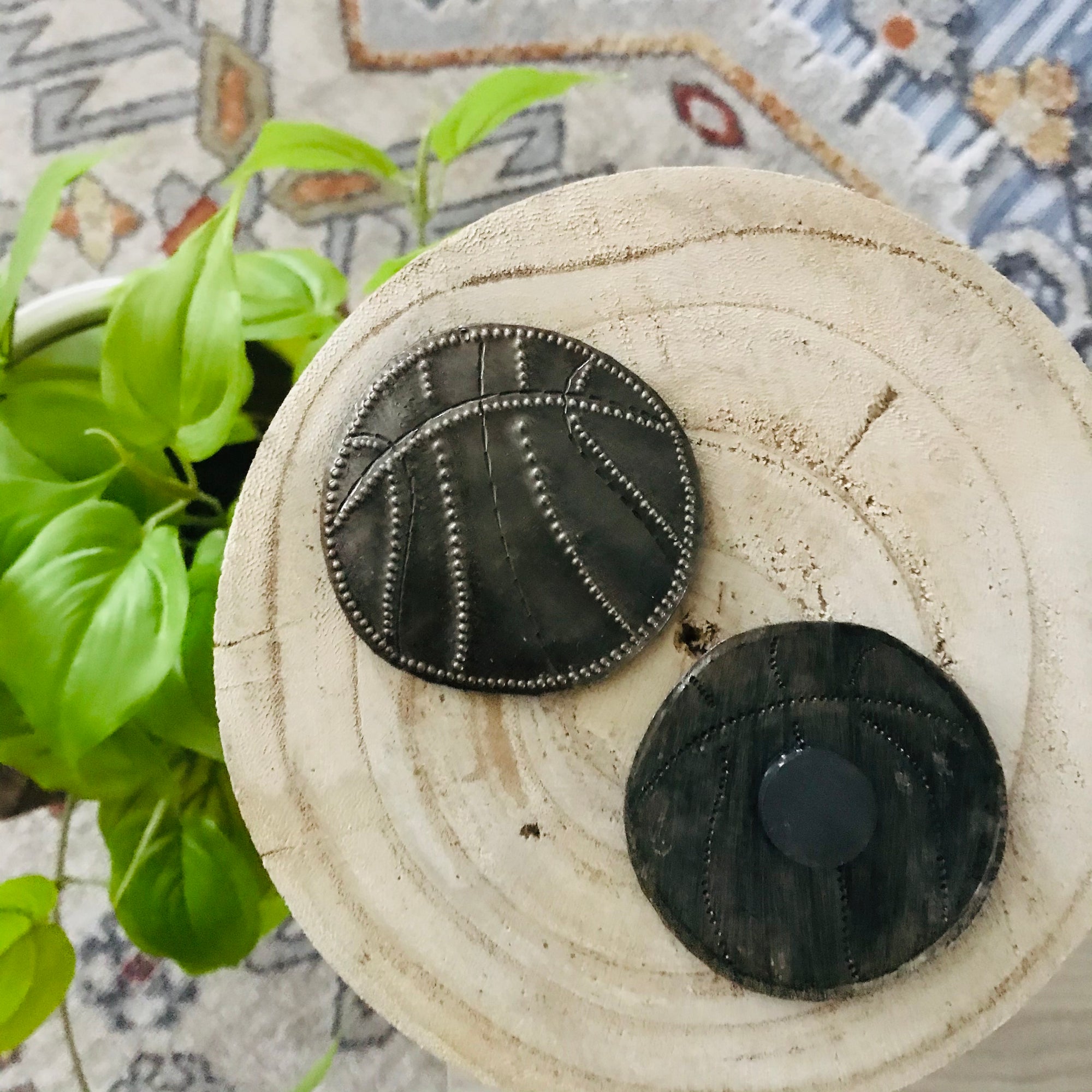 Hait |  Magnet - Basketball