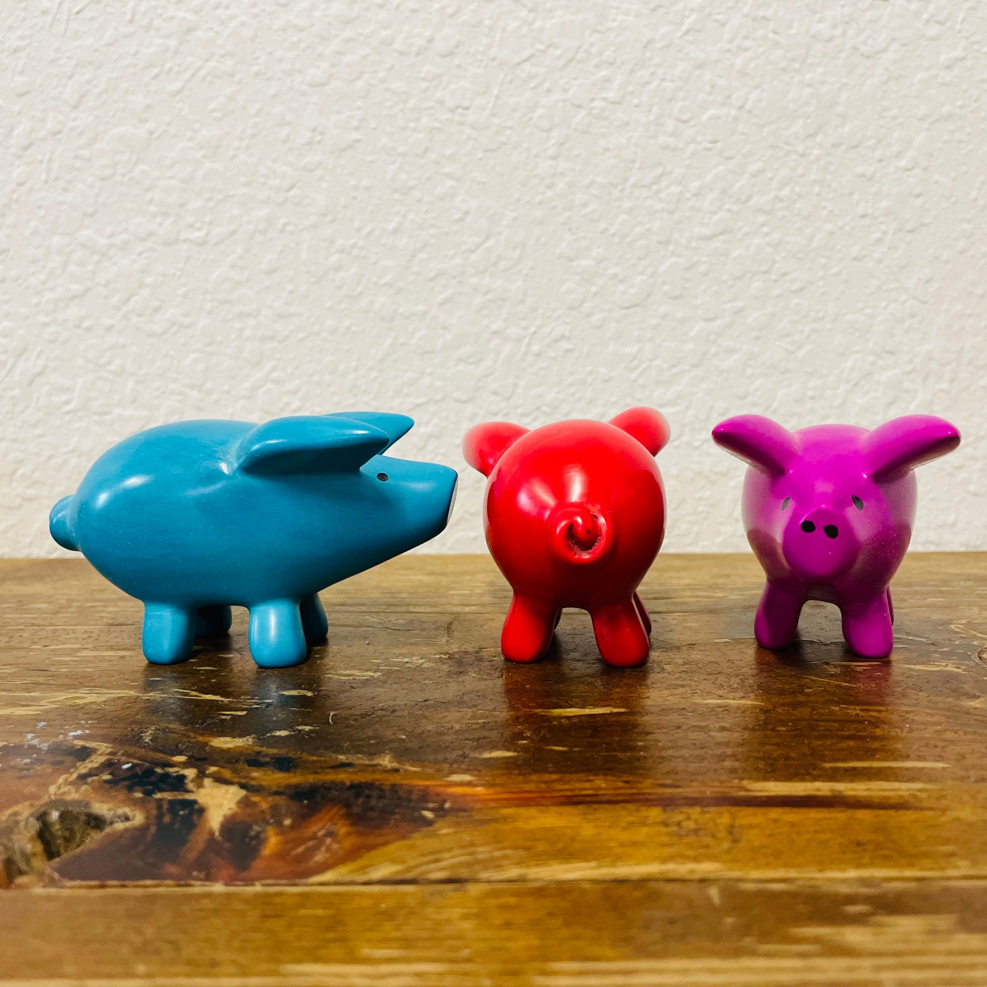 Kenya | Pig (7 colors)