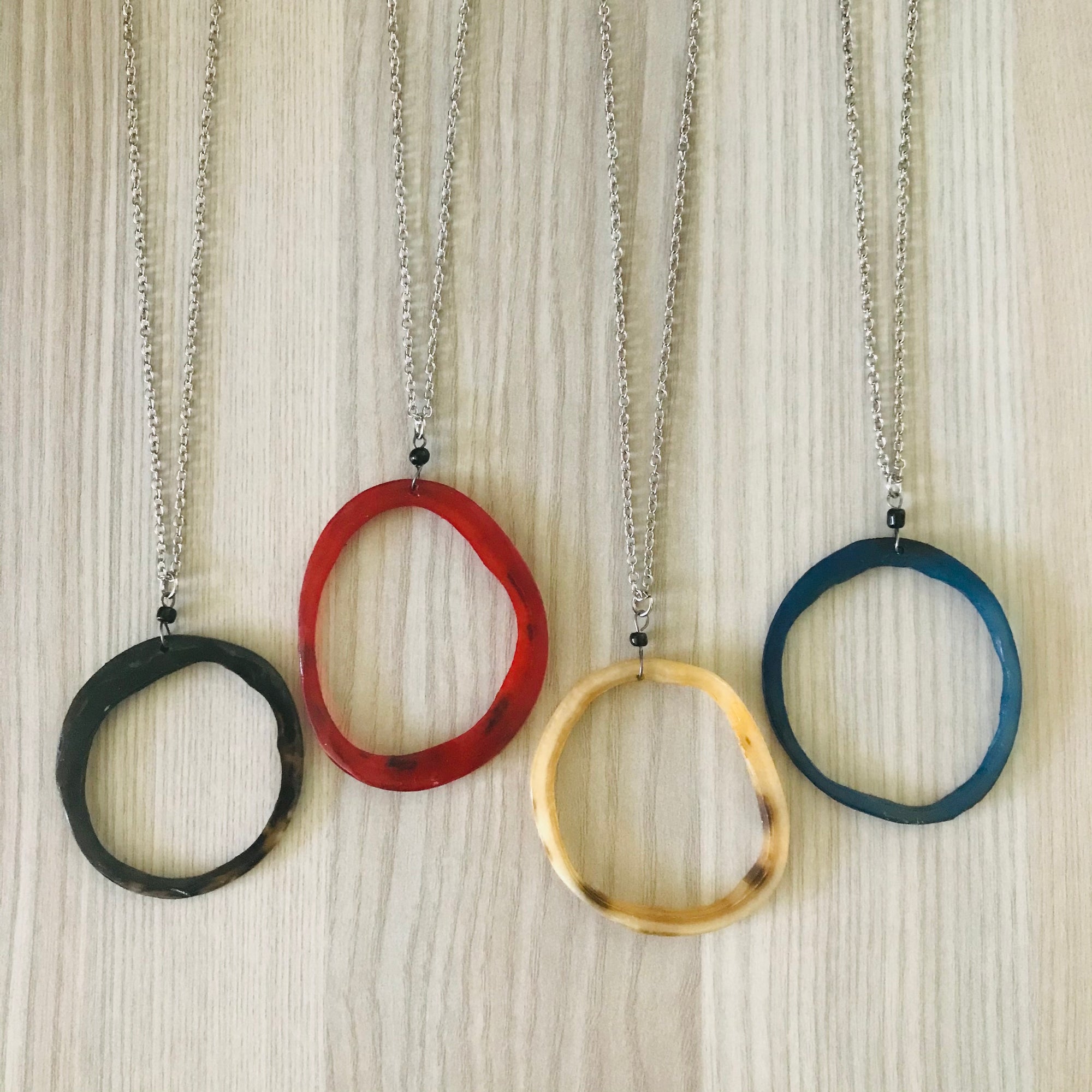 Africa | Necklace (4 colors)